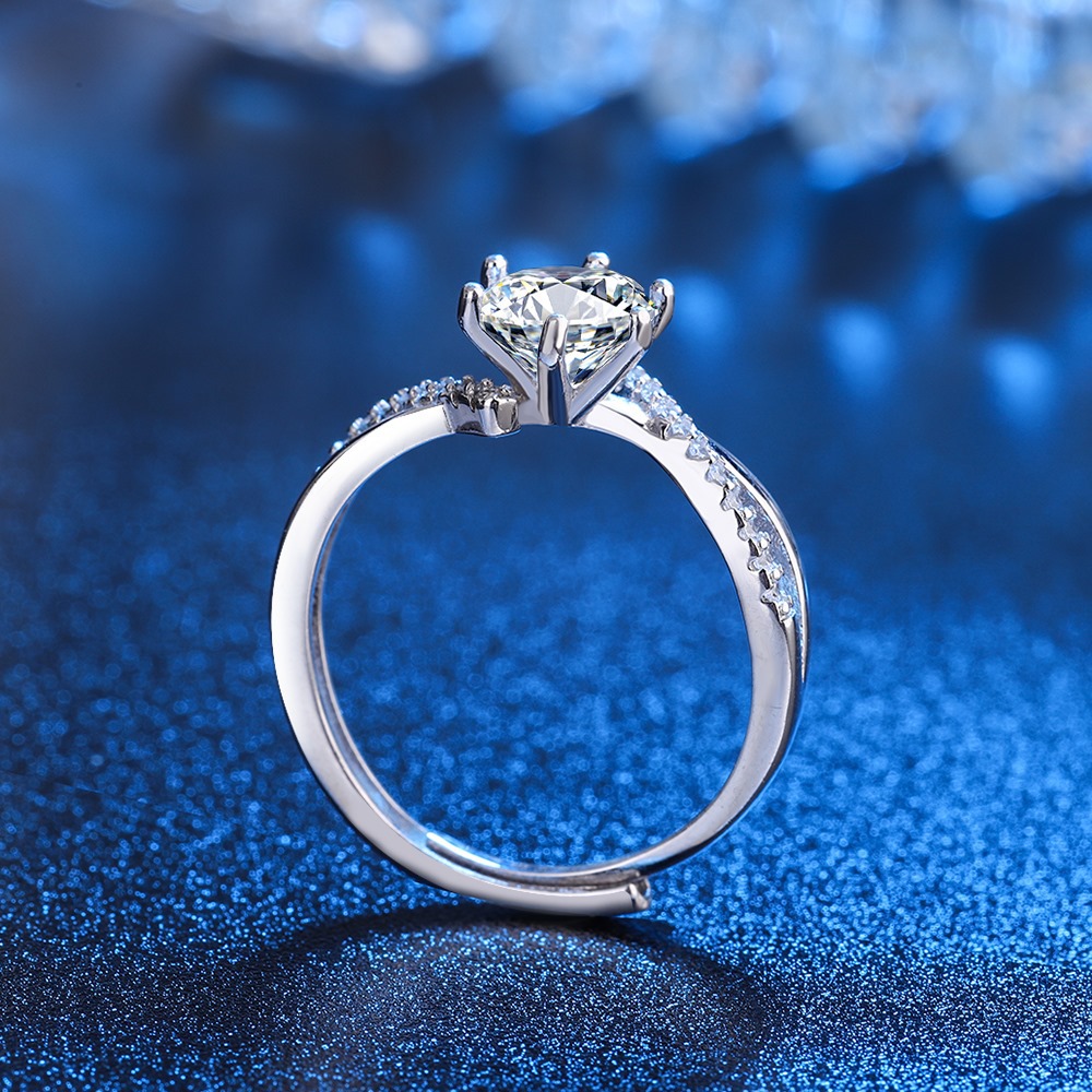 Bague de luxe légère en argent - Lighting By Queen avis et prix